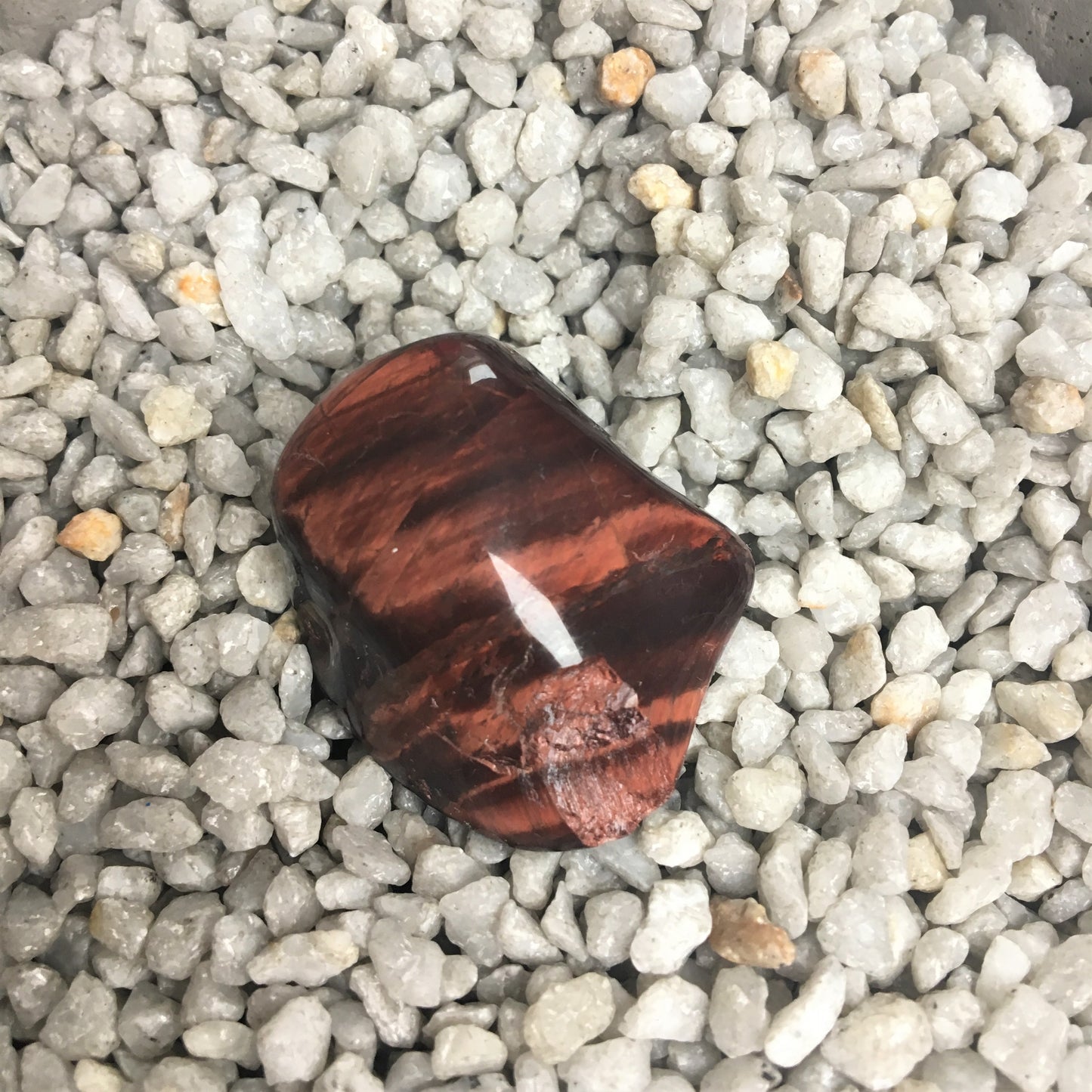 Tigerauge rot (gebrannt)