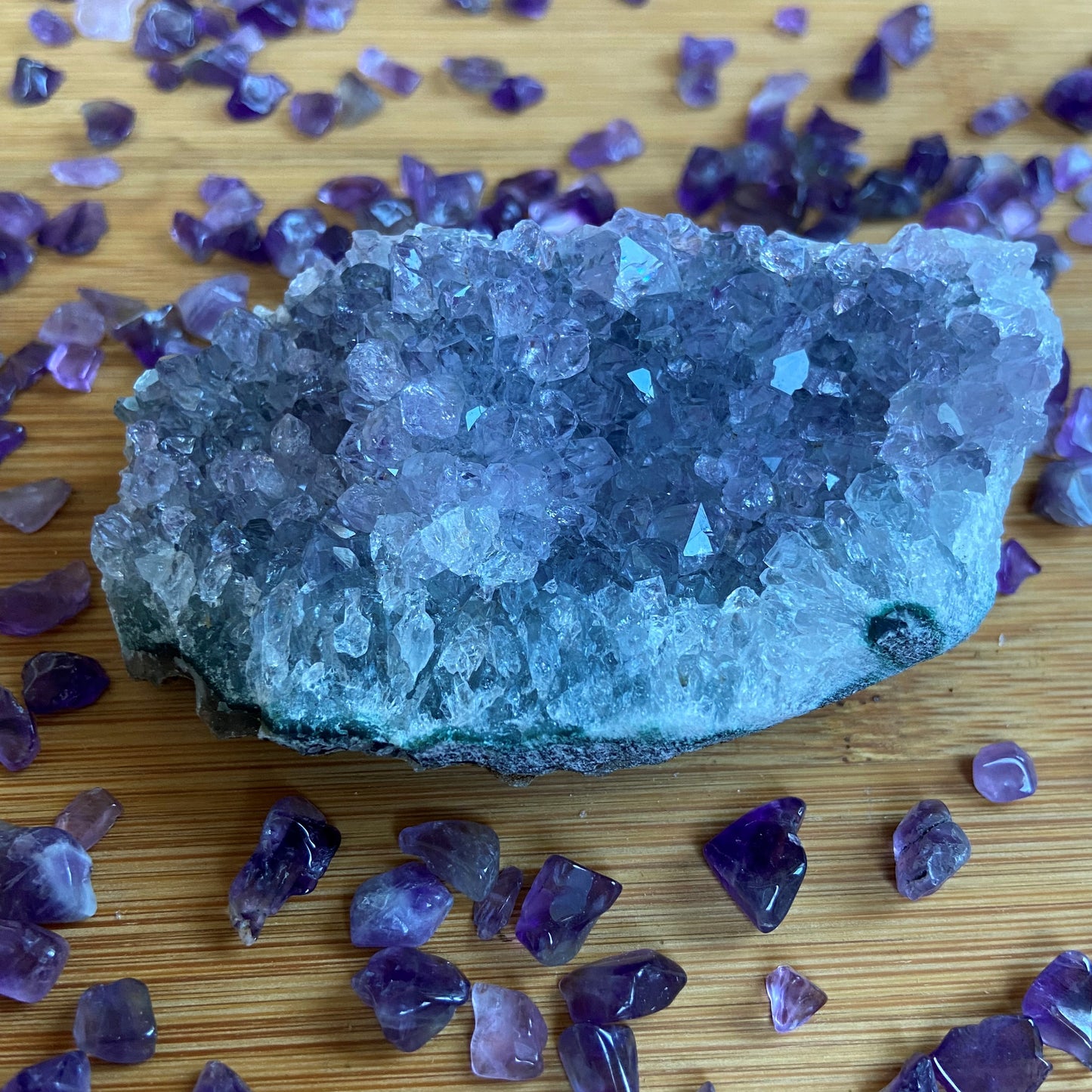 Amethyststücke hell