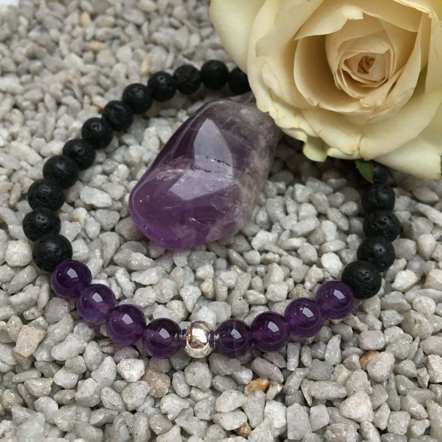 Kronenchakra - Amethyst und Lavastein