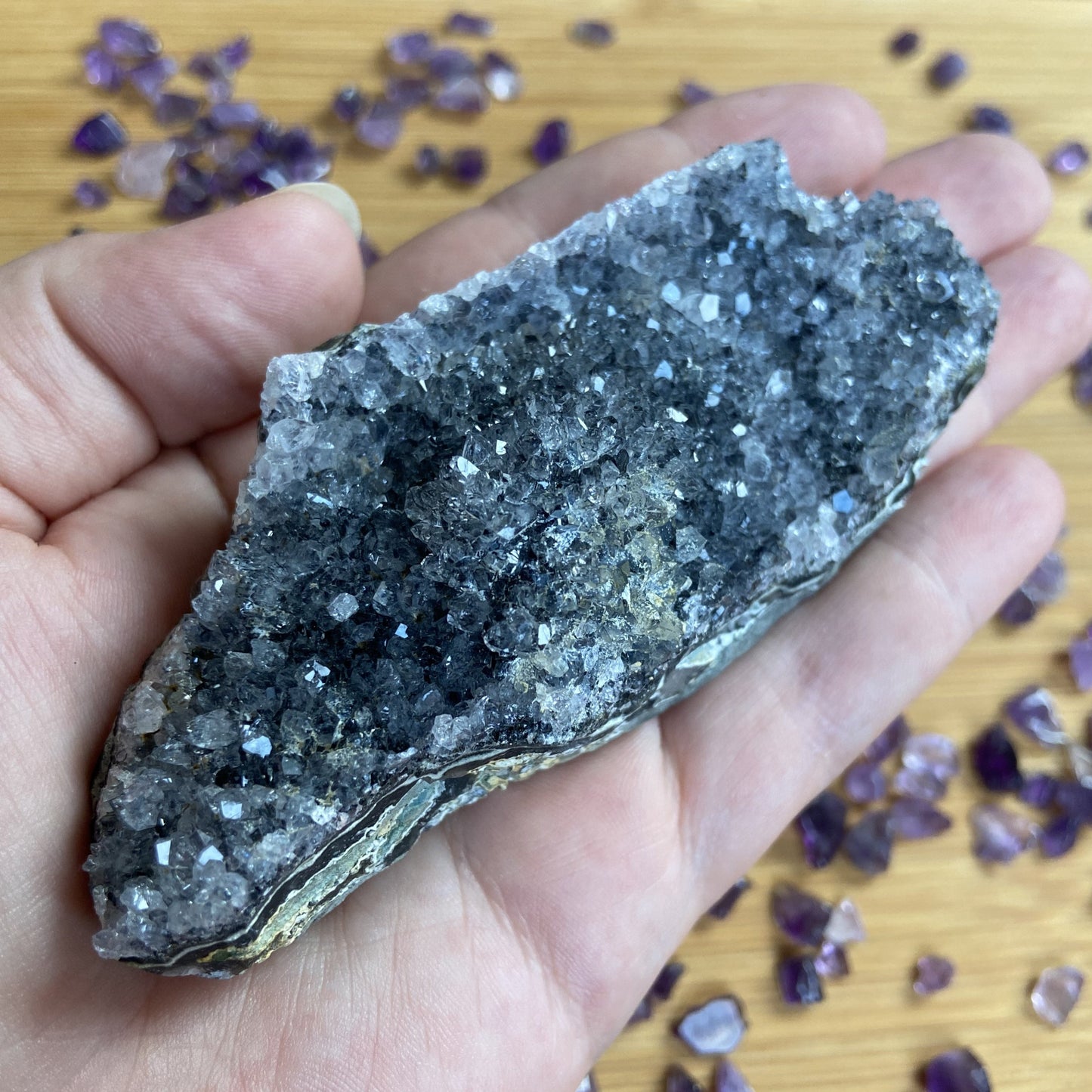 Amethyststücke dunkel 5-8cm