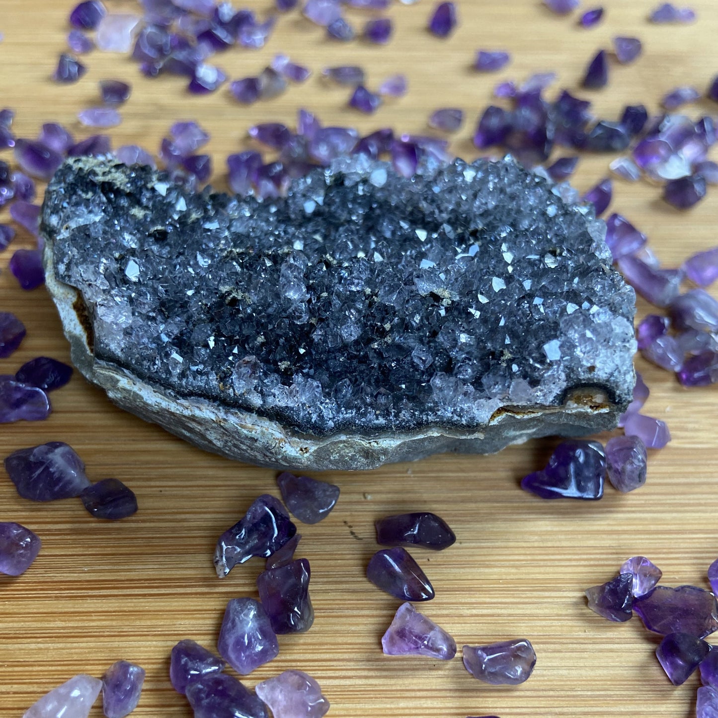 Amethyststücke dunkel 5-8cm
