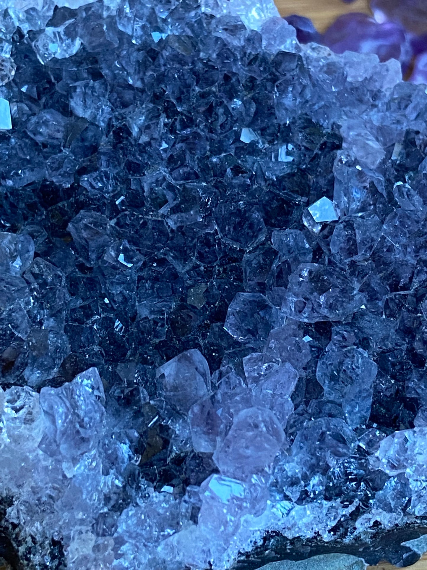 Amethyststücke dunkel 5-8cm