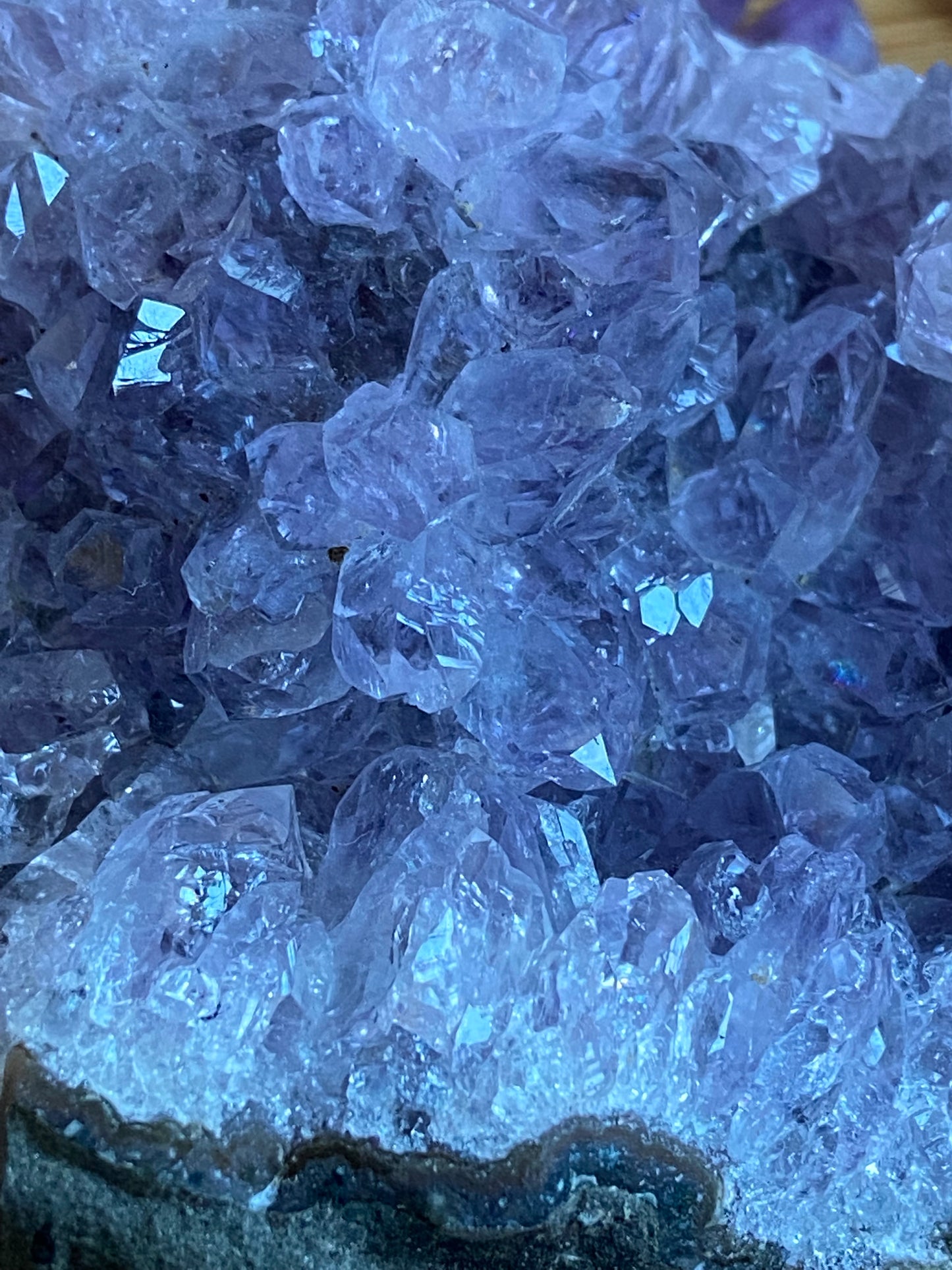 Amethyststücke hell