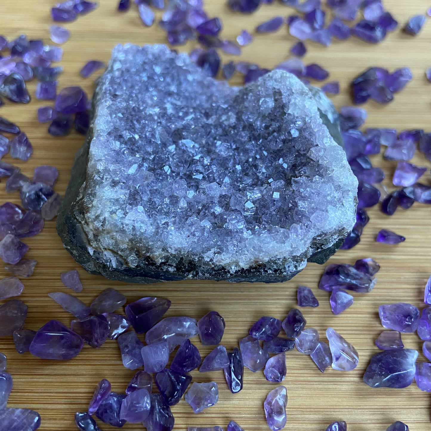 Amethyststücke dunkel 5-8cm