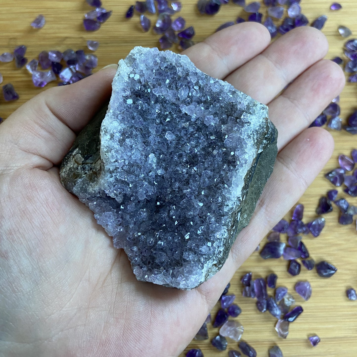 Amethyststücke dunkel 5-8cm