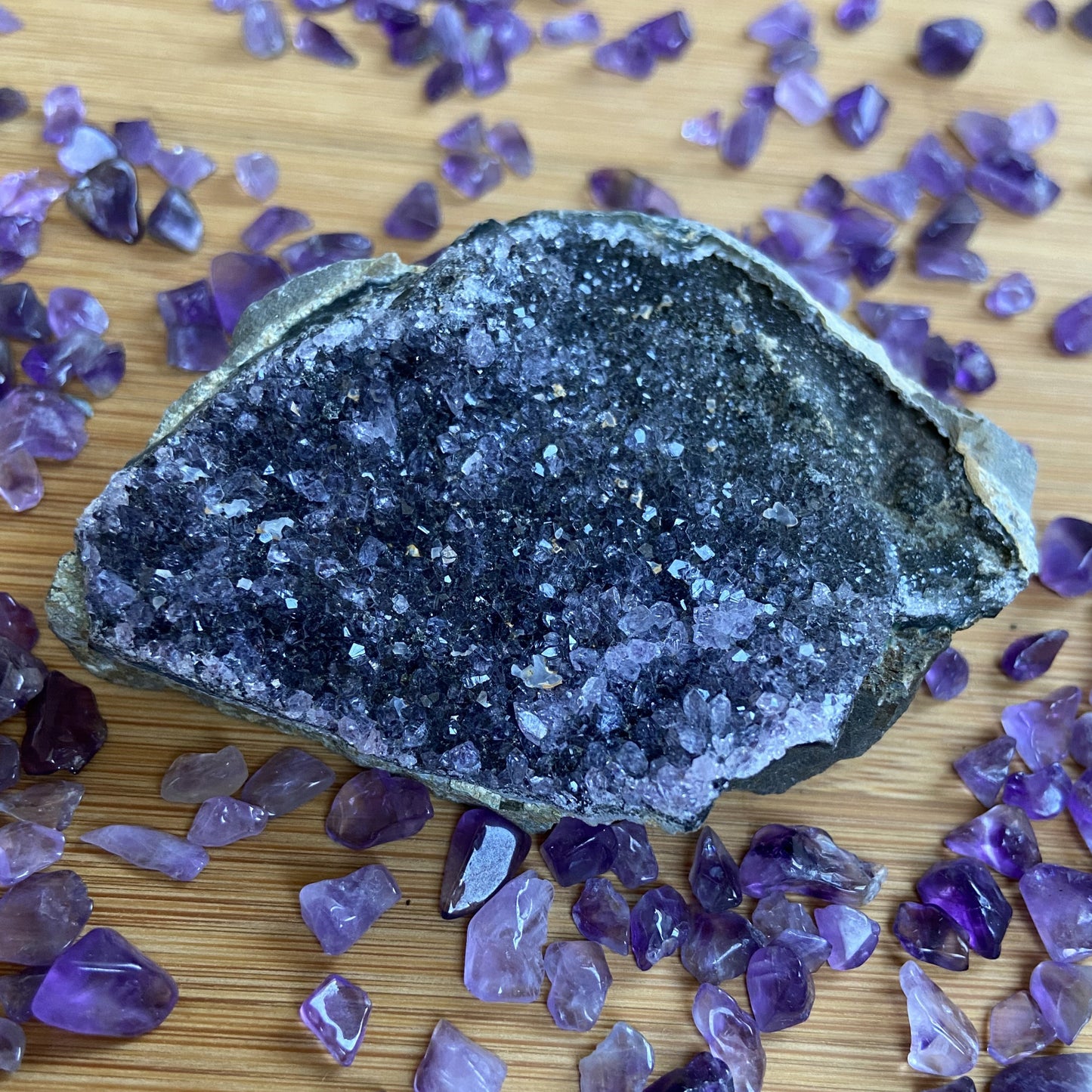 Amethyststücke dunkel 5-8cm