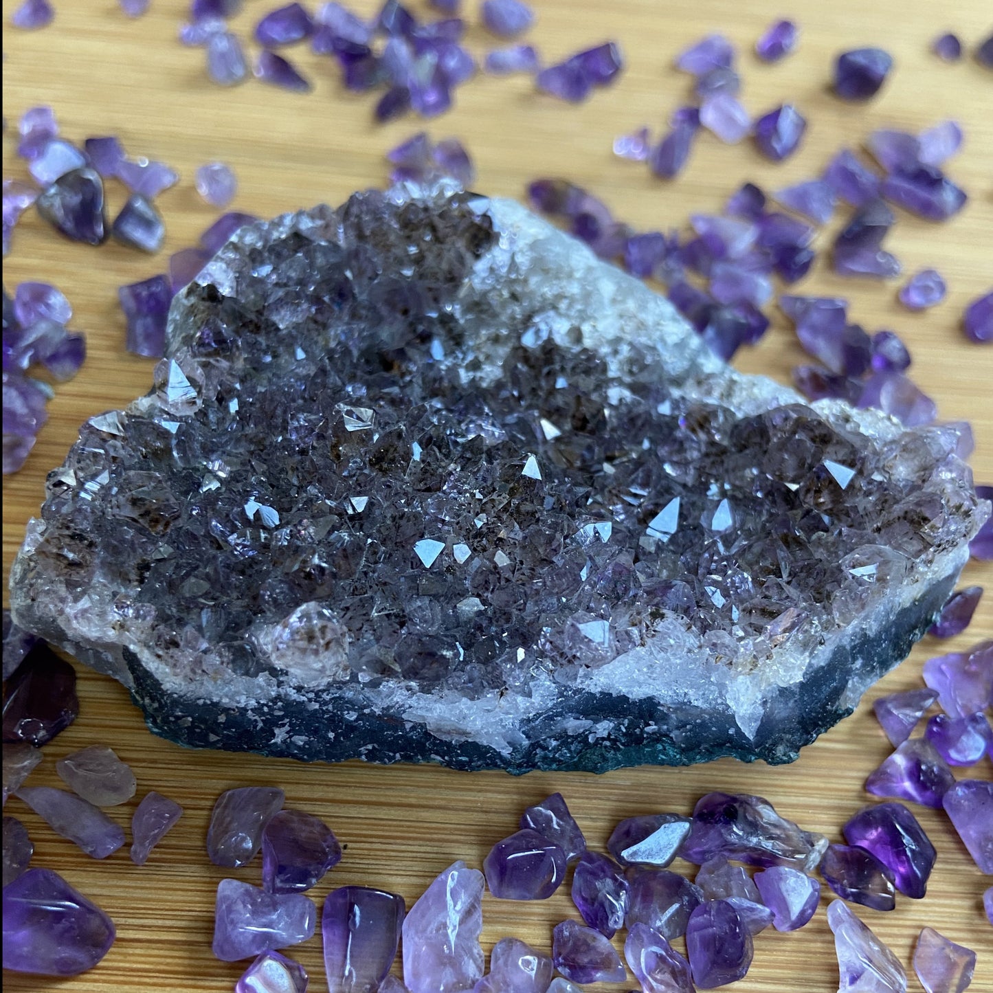 Amethyststücke dunkel 5-8cm